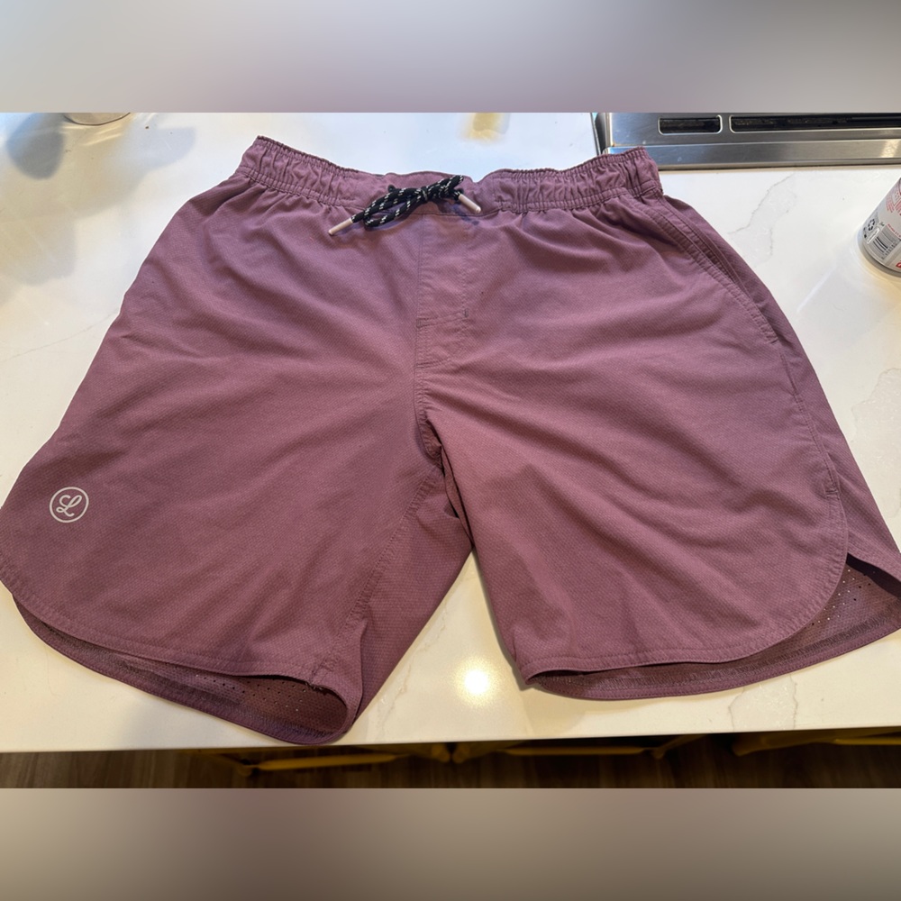 LEGENDS Brand Luka HD shorts. Size Medium (M). No liner.